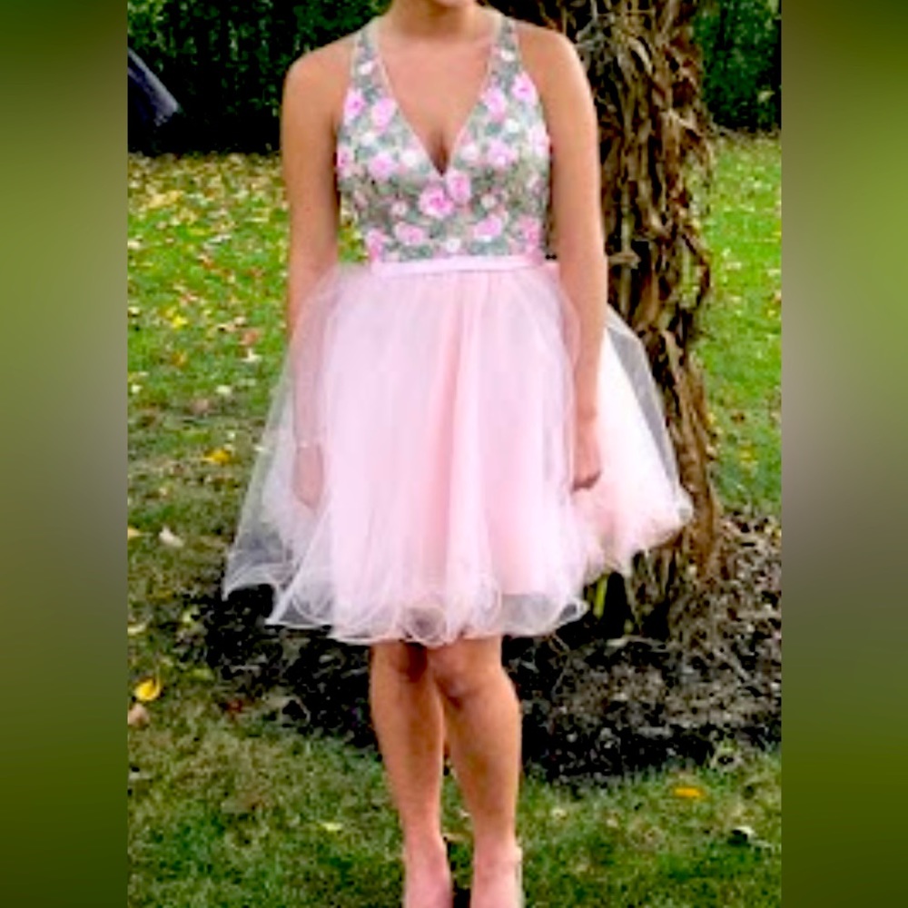 Adorable homecoming dress